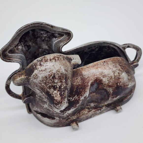 Cast aluminum Lamb Cake Mold Kitchen Display Piece Aged Patina Stamped - Picture 2 of 9